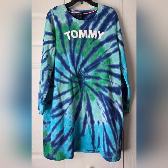 Tommy Hilfiger Blue & Green Spiral Tie-Dye Long Sleeve Dress - Picture 2 of 12